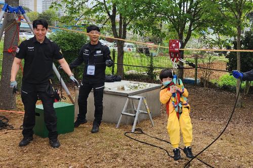 240422 부안해경, 지역민과 함께하는 음악회 개최 사진6