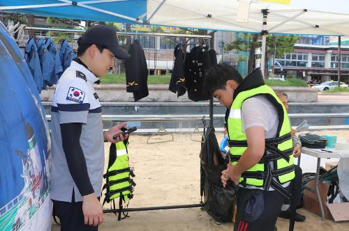 2024년 연안안전의 날 기념 생존수영 체험교실 운영(24.07.19.) 사진6