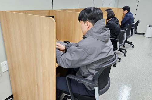 창원해경, 조종면허 PC시험장 운영체계 개선(250407) 사진1