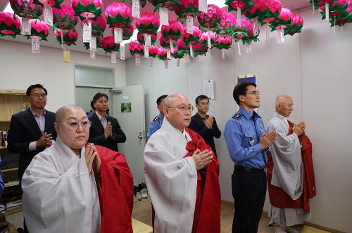 (24.05.02) 부처님 오신날 기념 봉축법회 개최 사진2