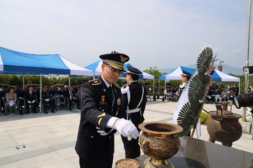 (24.06.06) 제69회 현충일 해양경찰 충혼탑 참배 사진2