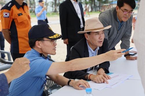 (24.07.23) 동해청장, 동해안 상어 출몰 대응 합동훈련 참관 사진2