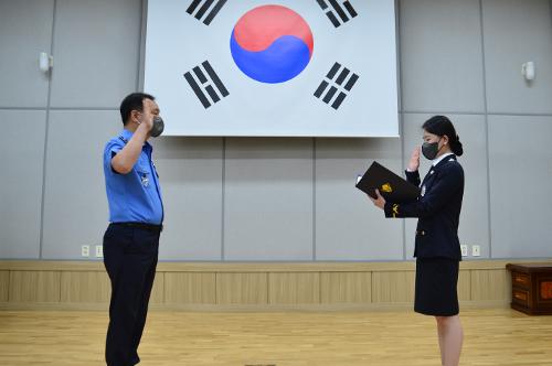 220725 동해해경, 신임 경찰관 12명 임용 사진3