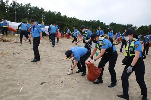 220928 제22회 국제연안정화의 날 기념  민·관 합동 정화활동 실시 사진2