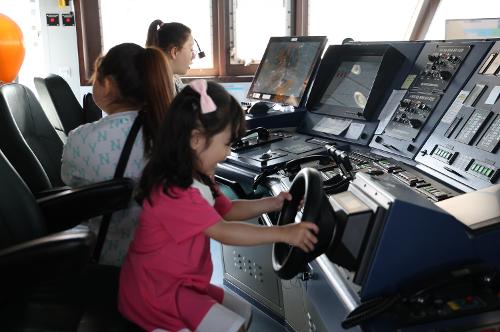 240502 동해해경, 제102회 어린이날 기념 함정공개 행사 개최 사진3