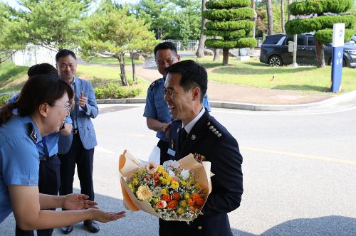 240701 동해해양경찰서 제30대 김환경 서장 취임식 사진2