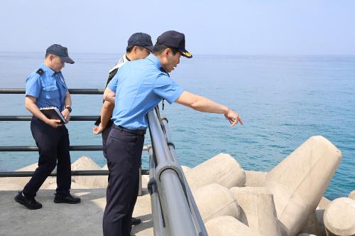 250610 김환경 동해해경서장, 여름 성수기 대비 연안 안전관리 현장 점검 실시 사진1