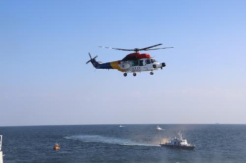 251114 동해해경, 묵호항 해상에서 항만방호·대테러 합동훈련 실시 1