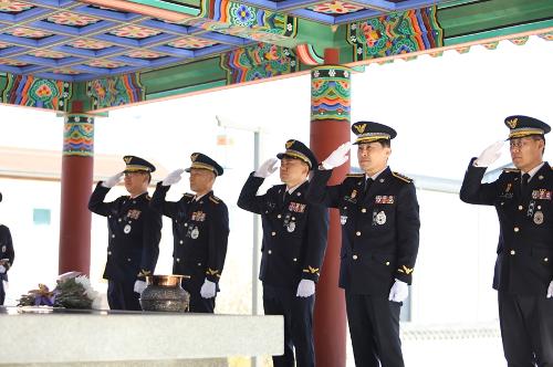 250102 군경합동묘지 참배 사진4