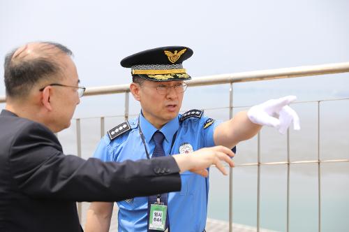 250528 인천해경서장, 인천항 국제여객터미널 현장 점검 3