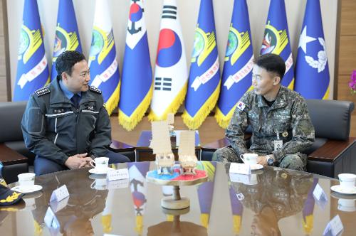 인천해경-해군, 서해바다 수호를 위한 협력 강화 1