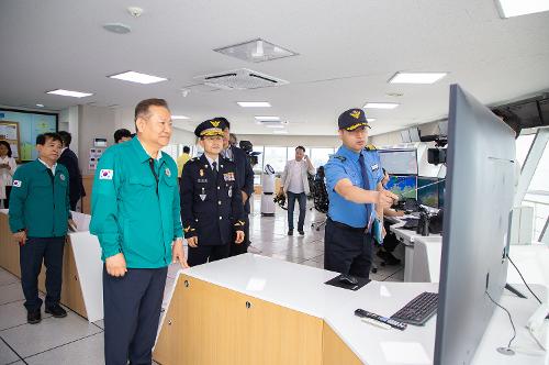 (240530) 행정안전부 장관 함정 및 VTS 현장점검 사진19