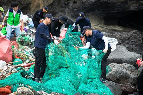 (240903) 쓰레기로 신음하는 차귀도 살리기 나선다 사진9