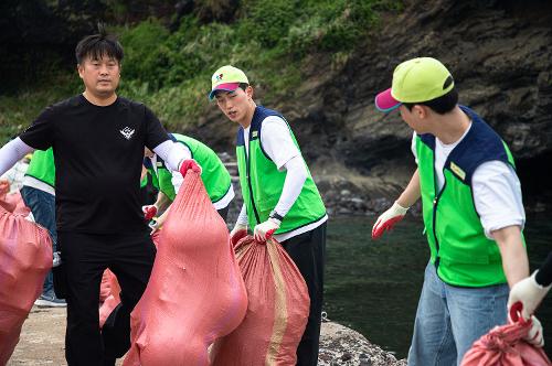 (240903) 쓰레기로 신음하는 차귀도 살리기 나선다 사진10