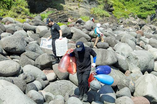 (250703) 제주 해양환경보전을 위한 우도 해안가 정화활동 12