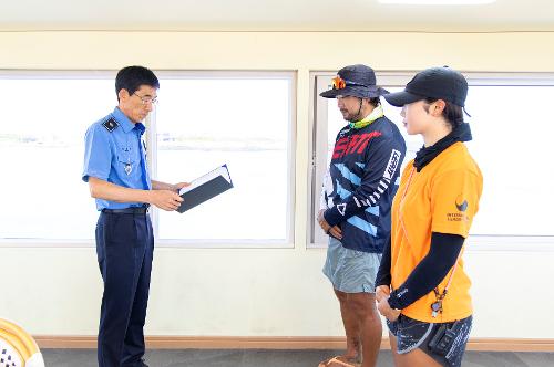 (250814) 국제리더스 인명구조자 감사장 전달 1