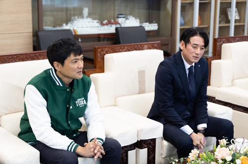 (251119) 하이트진로 기부금 전달식 3