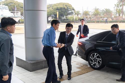 (260224) 신대경 제주지검장 내방 1