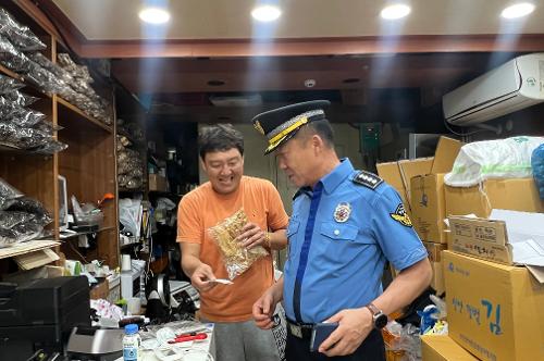 230830-‘우리 수산물 함께해요’ 우수해 캠페인 동참 사진2
