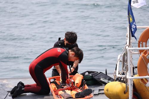 240604-구조 대응 능력 강화를 위한 ‘민･관 합동 수난 대비 훈련’ 실시 사진1