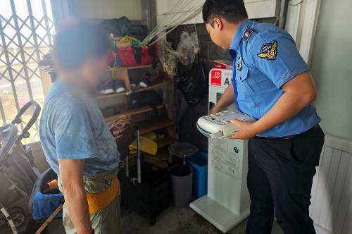260714-‘연안안전의 든든한 동반자’ 해녀구조부에 AED 지원 2