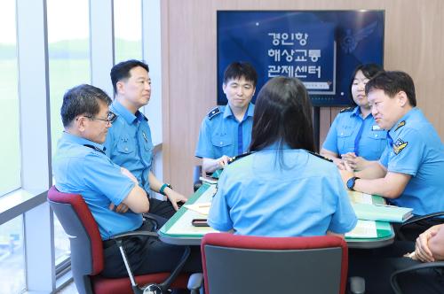 김용진 중부해경청장, 인천서 신청사 및 경인항VTS 현장점검(2024.6.18.) 사진4