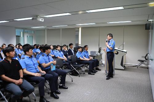 김용진 중부해경청장, 내부 직원들 대상 특별강연 진행(2024.7.3.) 사진9