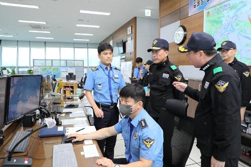 태풍대비 마산항VTS 현장점검 사진2