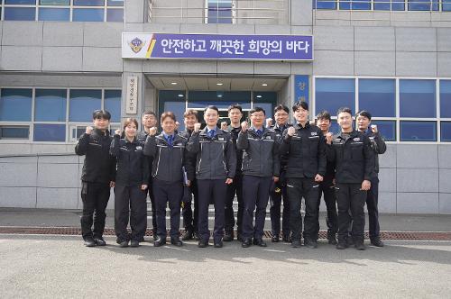 하만식 청장, 창원구조대, 마산파출소, 마산항VTS 현장 점검 2