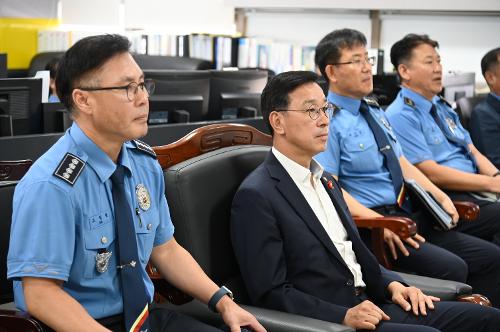 (240809) 위성곤 국회의원 서귀포해경서 방문 사진1