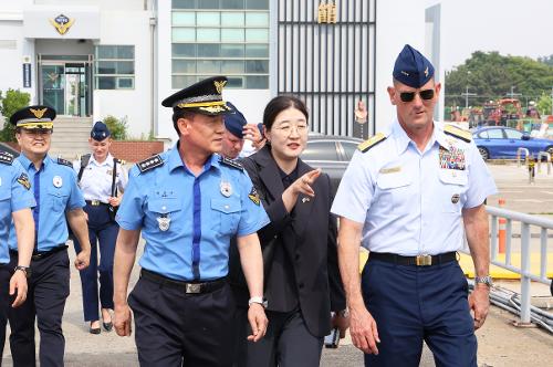 미국 해양경비대 태평양사령관 방문 2