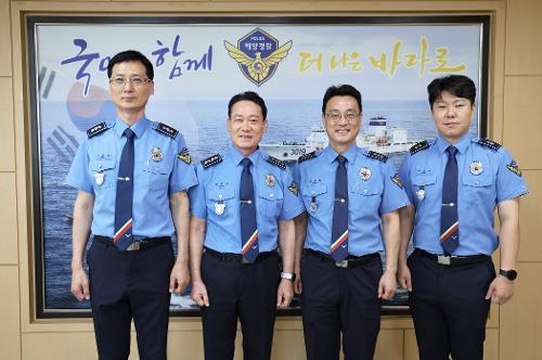 신임 지휘관 표장 수여식 1