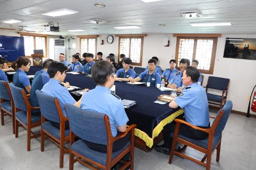 서특단장, 추석 전 경비함정 즉응태세·안전 점검 및 공직기강 확립 교육 1