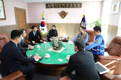 중국 주광주총영사관, 서해해경청 방문... 중국 선원 구조 감사 1