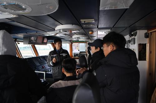 중형함정 공개행사 및 구조대 경찰관 심폐소생술 교육 실시! 사진1