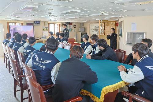 250507 태안해경, 한서대학교 해양경찰학과 대상 함정견학 실시 2
