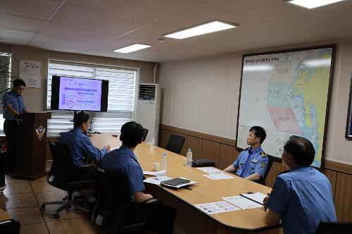 250515 태안해경서장, 대산VTS 업무현황 청취 6