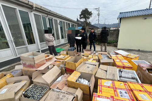260424 태안해경, 불법 담배 조직적 밀수입 일당 검거 1