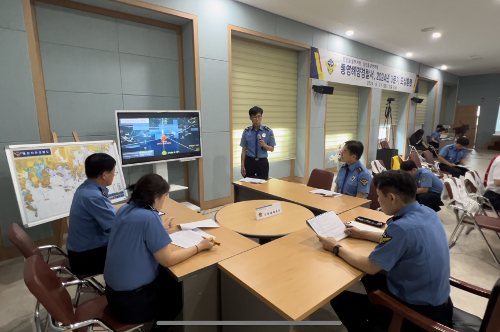 (240827) 통영해경, 선박 충돌 상황 대비 도상훈련 실시 사진2