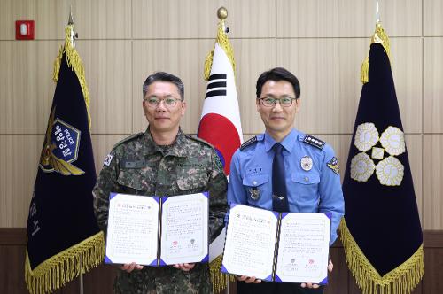 (3.20.)육군 제50보병사단 해룡여단과 통합방위 협력강화 사진1