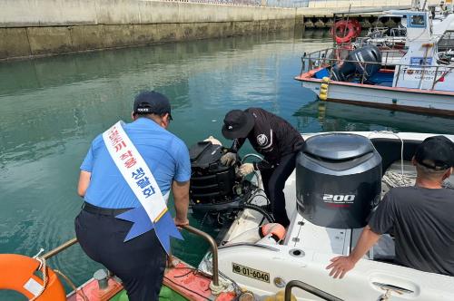 완도해경, 수상레저기구 무상점검 실시.. 안전문화 확산 앞장 1